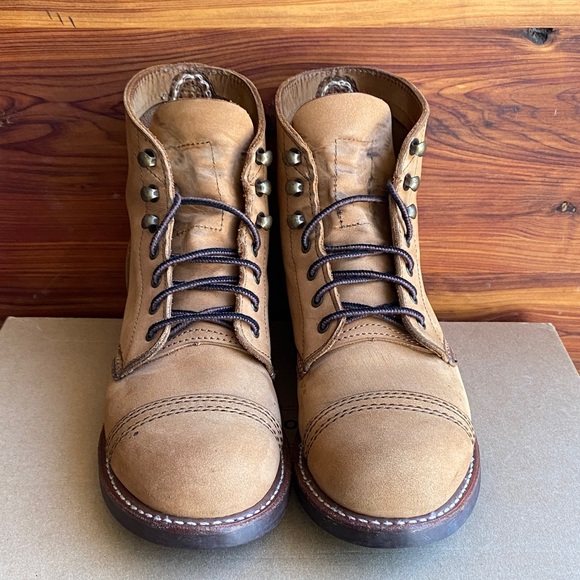 Red Wing Heritage Women, Iron Ranger, Honey Chinook- Size 6.5 - Picture 2 of 10